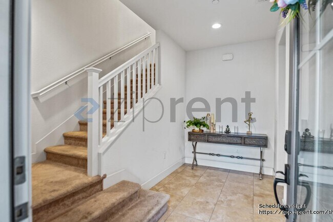 Building Photo - 2008 Confidence Wy