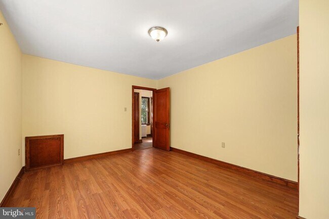 Building Photo - 13206 Occoquan Rd