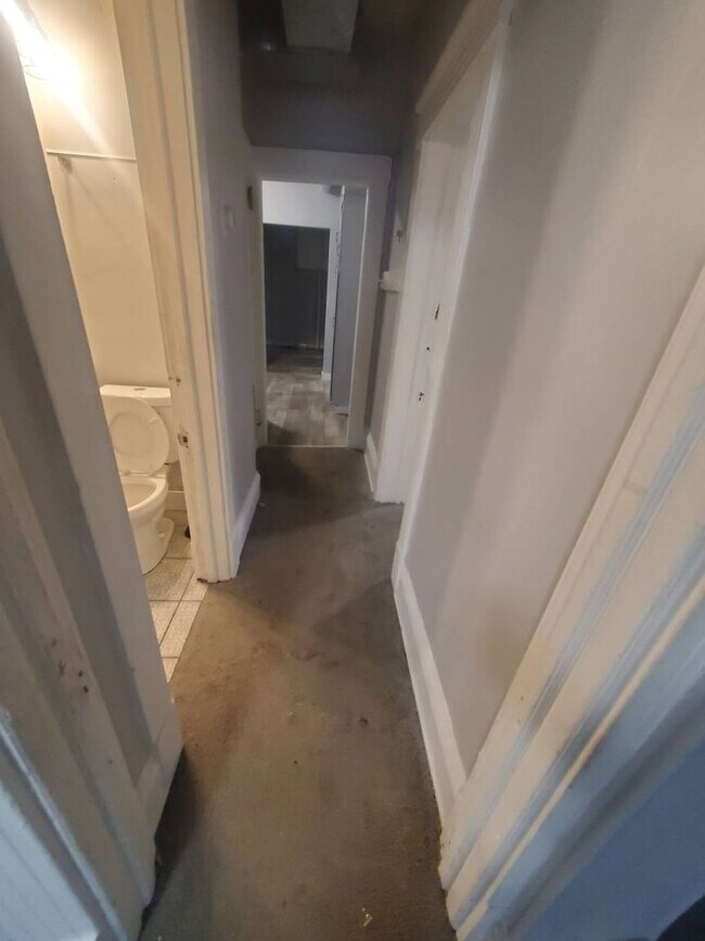 Building Photo - 8311 Decker Ave