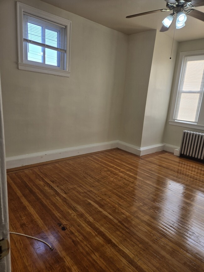 Building Photo - 1752 Georges Ln