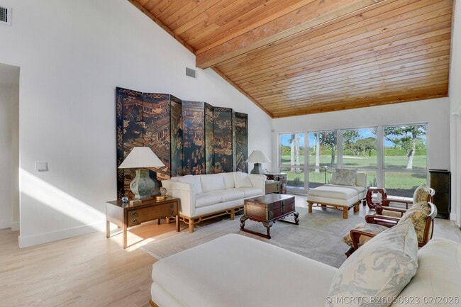 Building Photo - 13760 Sand Crane Dr