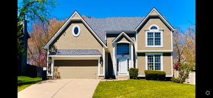 Building Photo - Welcome to this beautiful 4-bedroom, 2.5-b...