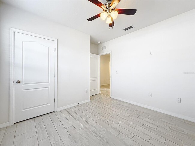 Building Photo - 106 St Thomas Dr