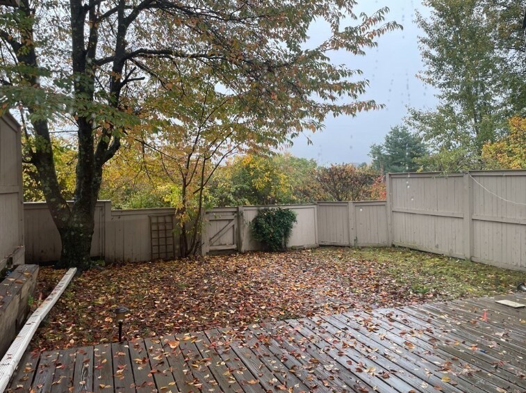 Building Photo - 69 Algonquin Rd