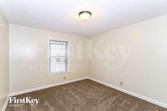 Building Photo - 3029 Magevney St