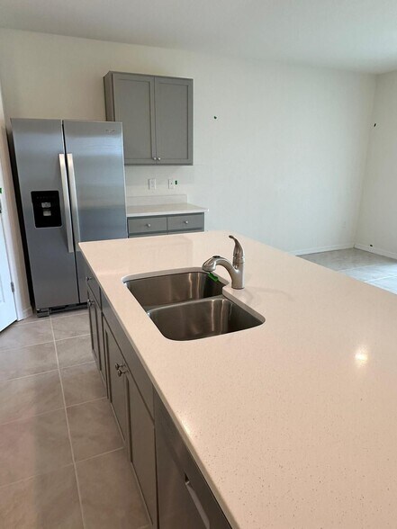 Building Photo - 1341 Daisy Field Dr