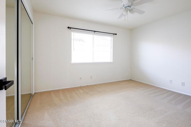 Building Photo - 1851 Fox Springs Cir