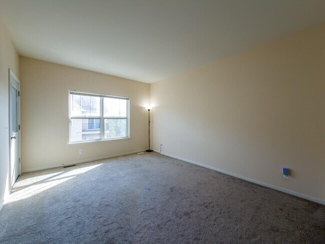 Building Photo - 25552 Portico Ln