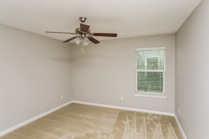 Building Photo - 3009 Flowering Springs Dr
