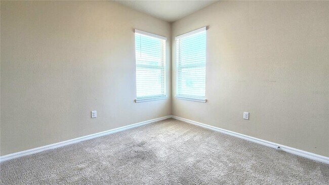 Building Photo - 16749 Harper Cove Dr