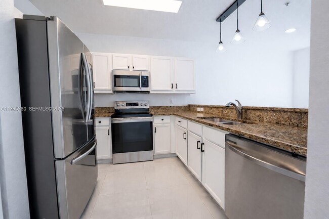 Building Photo - 8800 NW 97th Ave