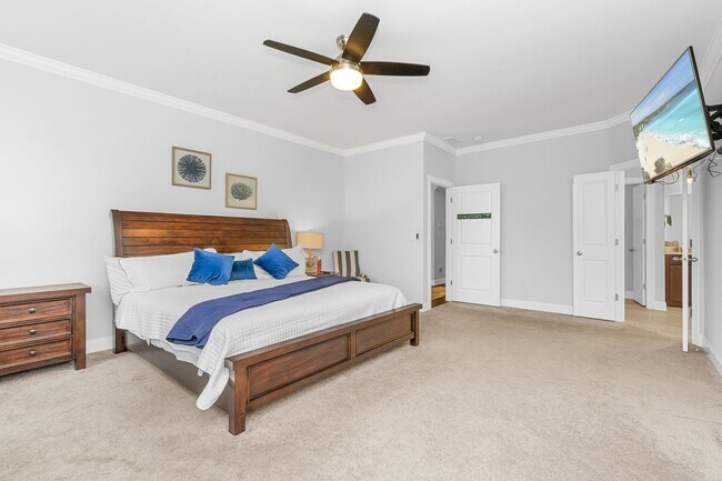 Building Photo - 1399 Berkshire Ave