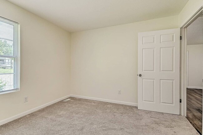 Building Photo - Renovated Countryside Cottage for Rent | Move-In Ready | Jonesborough TN