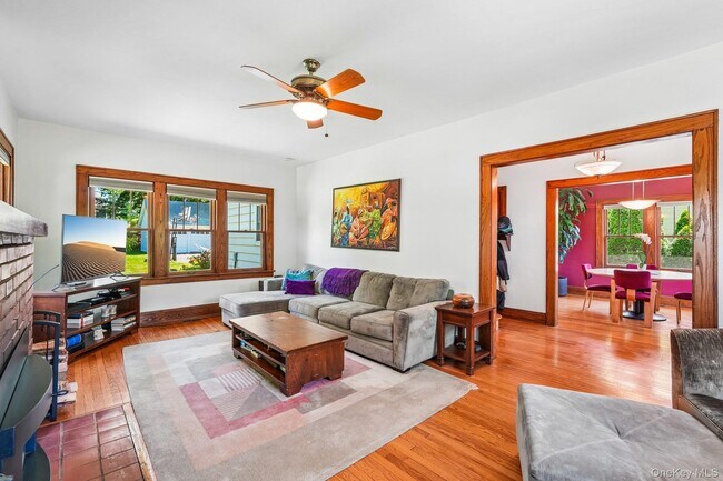 Building Photo - 281 Piermont Ave