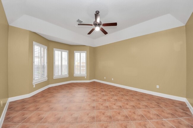 Building Photo - 12702 Silver Rod Ln