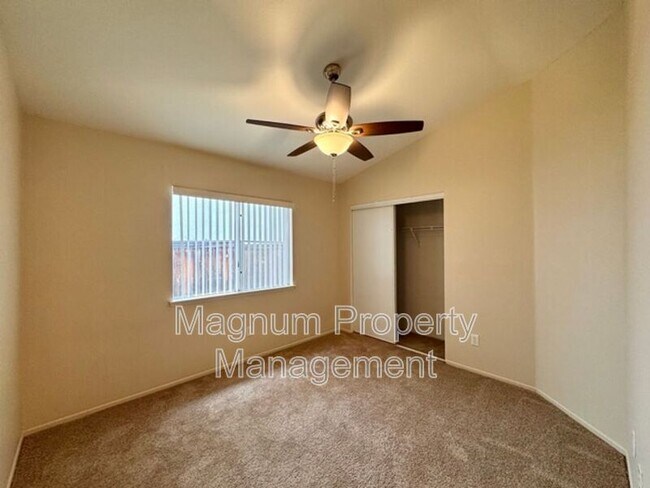 Building Photo - 32034 Corte La Puenta