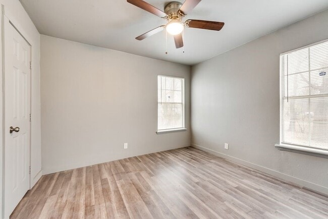 Building Photo - 4414 Cinda Ree Ln