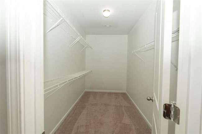 Building Photo - 369 Hardy Water Dr SE