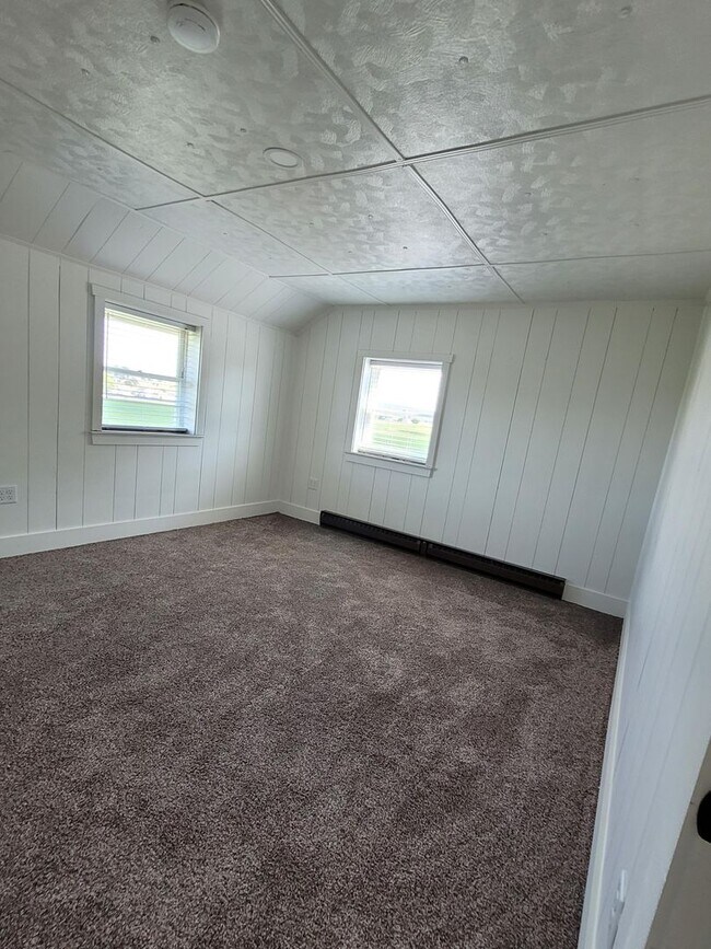 Building Photo - 3707 Old Philadelphia Pike