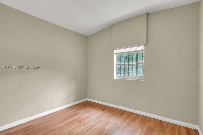 Building Photo - 6321 NW 20th Ave