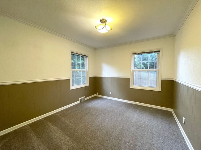 Building Photo - Portland Heights Home with Forest Views and Stunning Updates