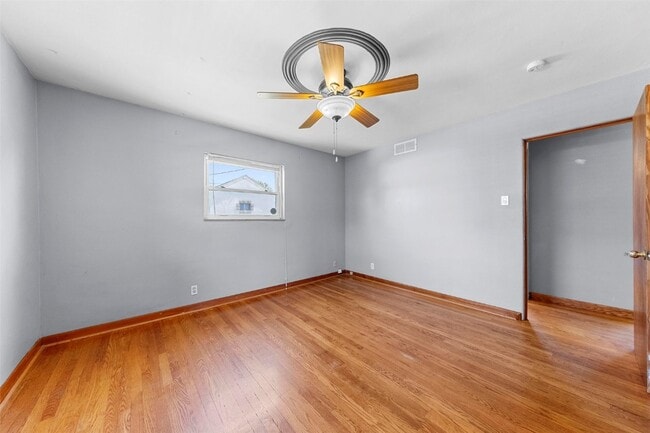 Building Photo - 3735 Koeln Ave