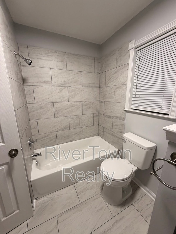 Building Photo - 2974 Crowell St