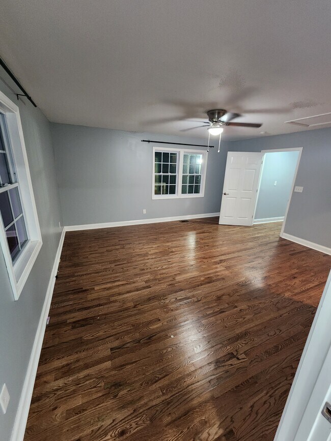 Primary Bedroom (Empty) - 1377 Avon Ave SW