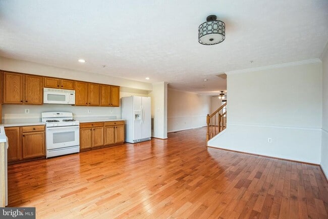 Building Photo - 13477 Stowaway Ct