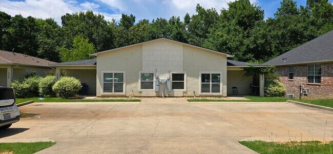 Primary Photo - Coming Soon!- 4 Bedroom 3.5 Bath Duplex in...