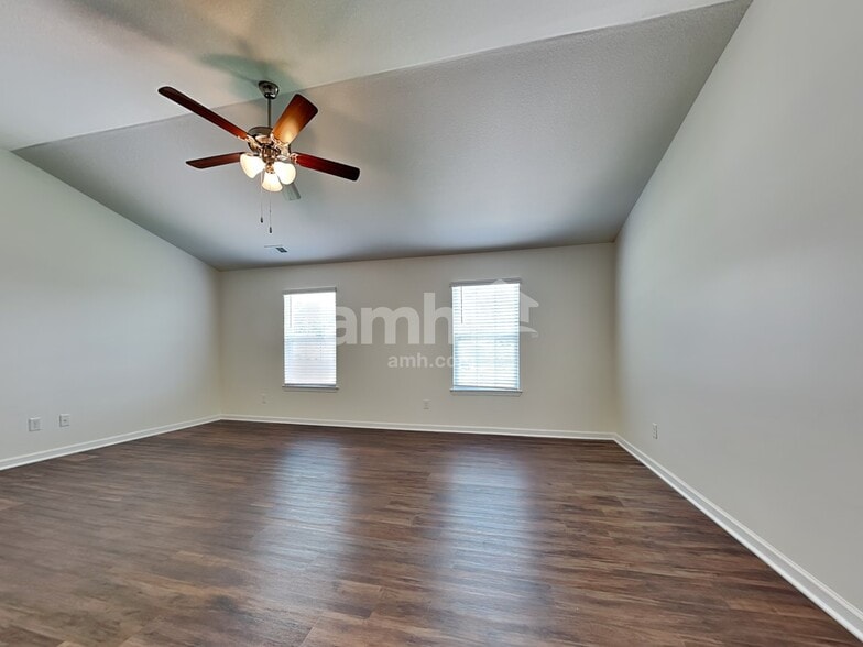 Building Photo - 4853 Billingsgate Ln