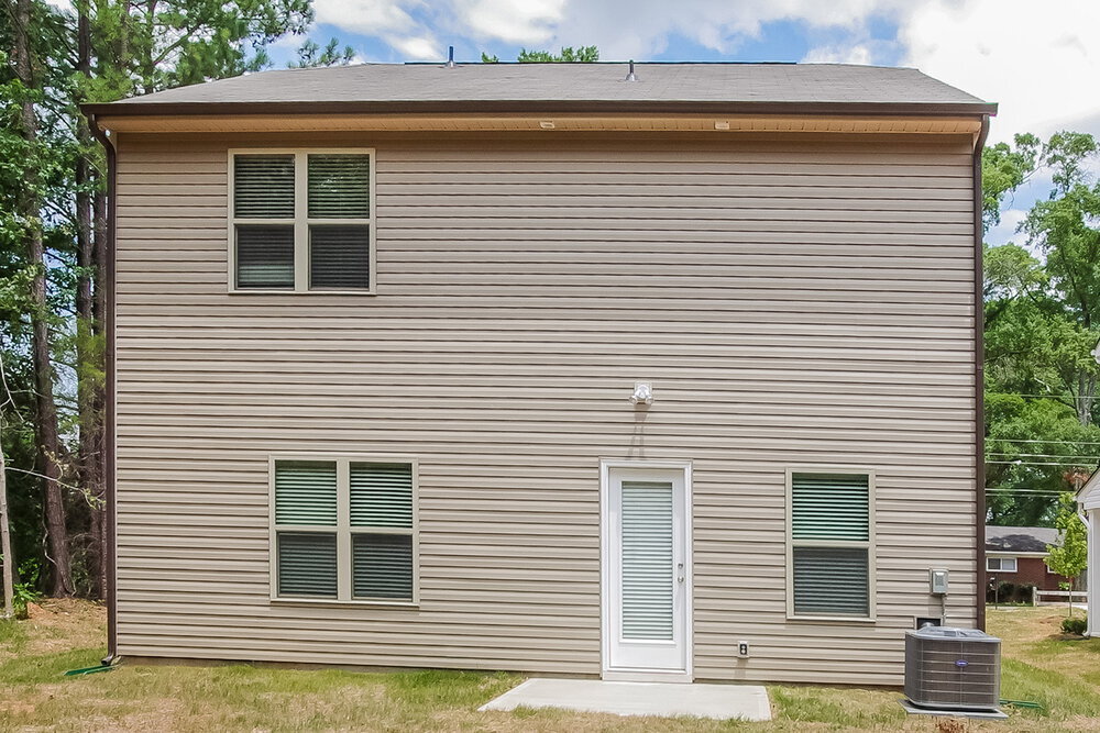 Building Photo - 200 Neal Dr