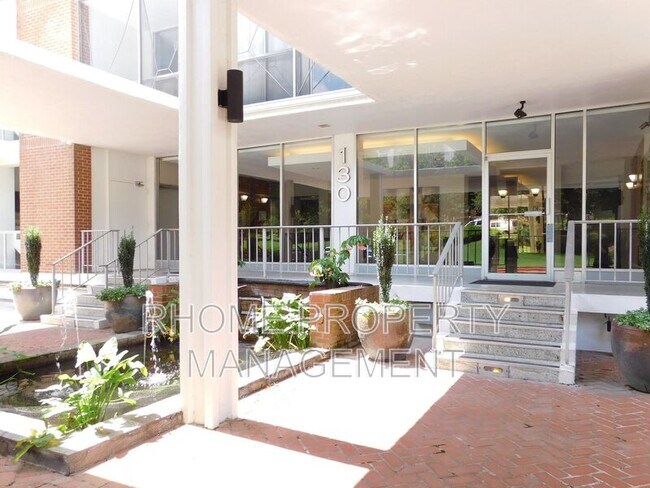 Building Photo - 130 26th St NW