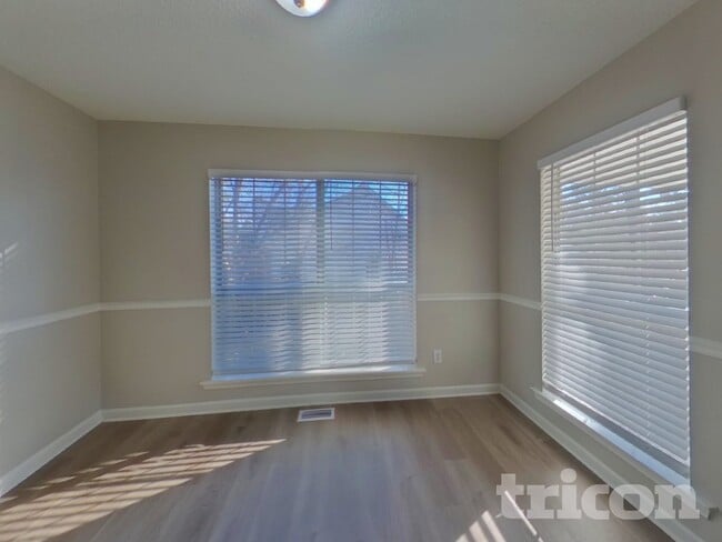 Building Photo - 409 Glen Eagle Cir