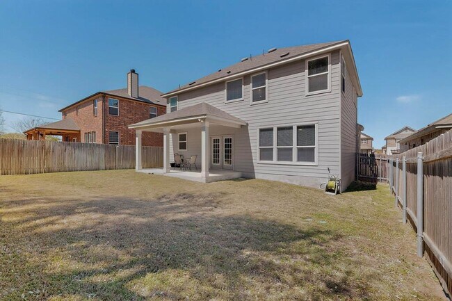 Building Photo - 712 Madalin Rue Ct