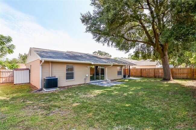 Building Photo - 1637 Pintail Ct