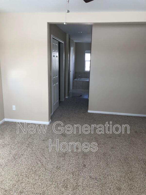 Building Photo - 815 Diamond Rim Dr