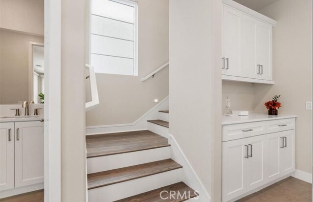 Building Photo - 139 Rondo