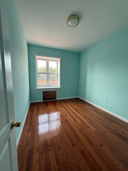 Bedroom 1 - 64 Quentin Rd