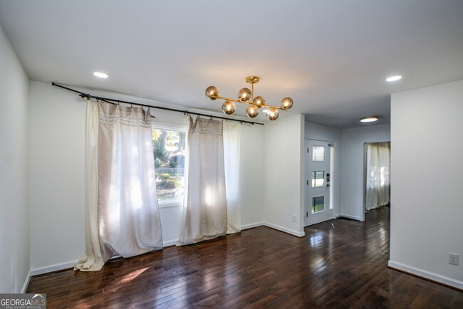 Building Photo - 2704 Margaret Mitchell Dr NW