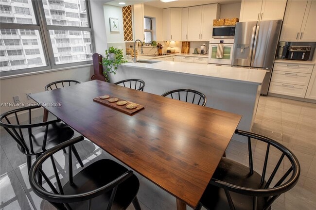 Building Photo - 2750 NE 183rd St