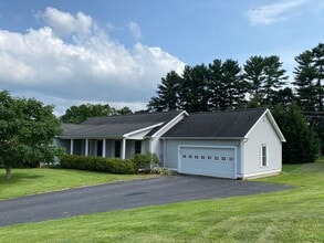 Building Photo - Coming Soon! Charming 3-Bedroom Home with ...