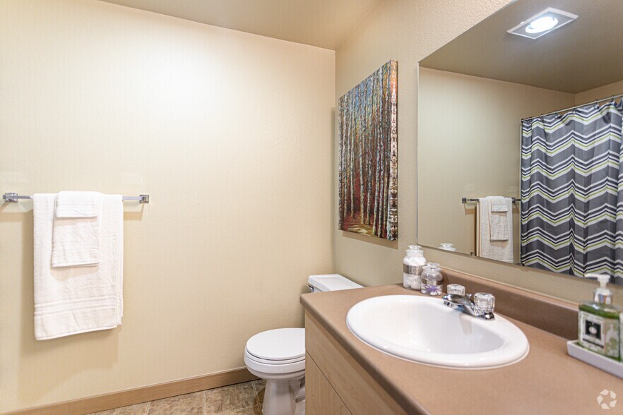 Olympic Village 1381 NE Fairgrounds Rd Bremerton WA 98311 Apartment