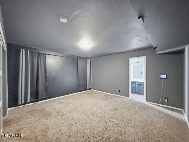 Building Photo - 13265 New Britton Dr
