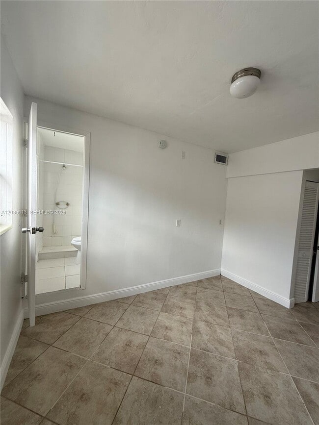 Building Photo - 7720 Byron Ave