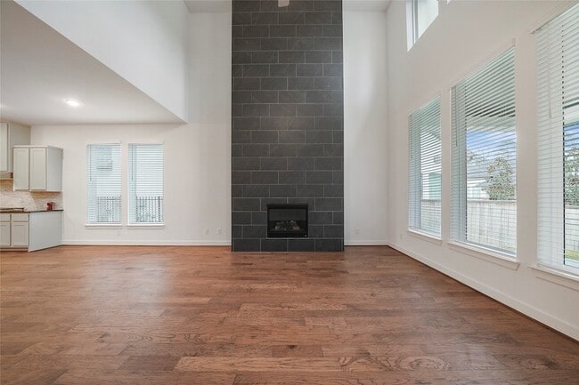 Building Photo - 6 Clearview Terrace Pl