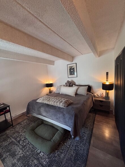 Primary - 1433 N Williams St