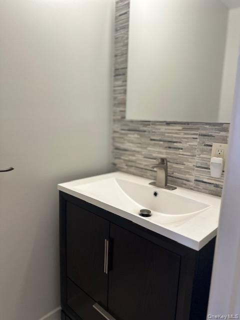 Building Photo - 312 Edwards Pl