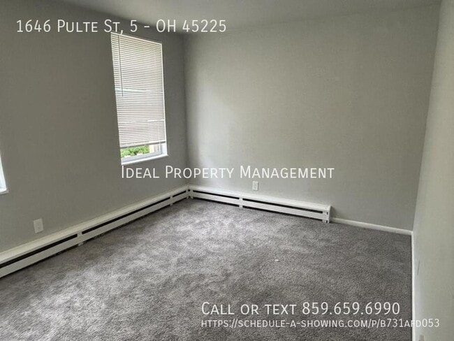 Building Photo - 1646 Pulte St