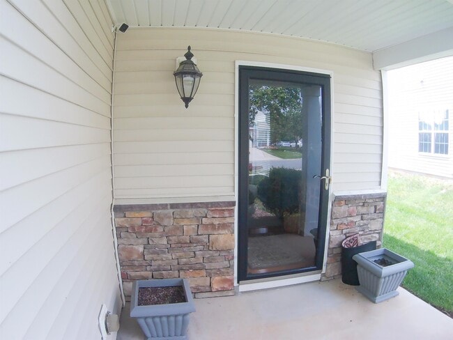 Building Photo - 4804 Rockport Dr